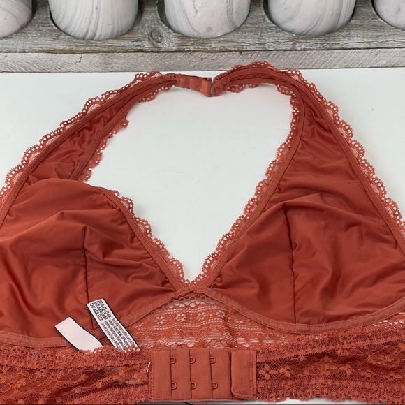 Victoria's Secret Lace Halter Bra Bralette - Picture 2 of 6